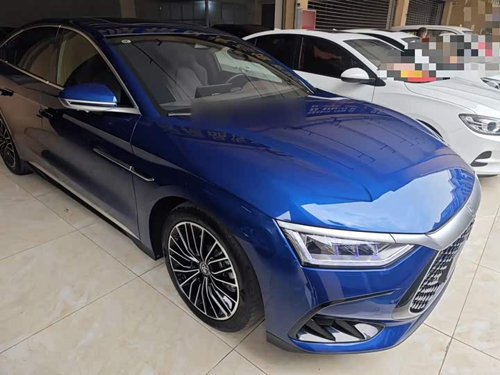 Фото 4 - BYD Han