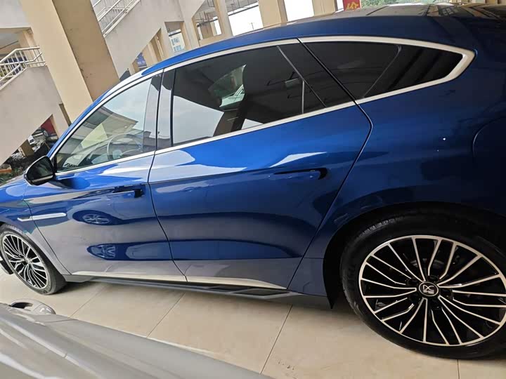 Фото 5 - BYD Han