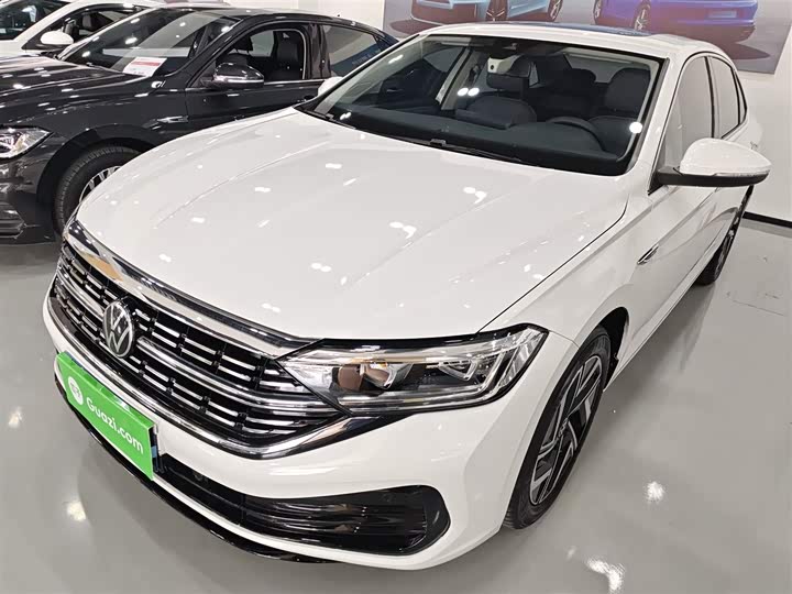 Фото 2 - Volkswagen Sagitar L