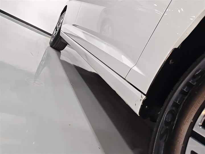 Фото 21 - Volkswagen Sagitar L