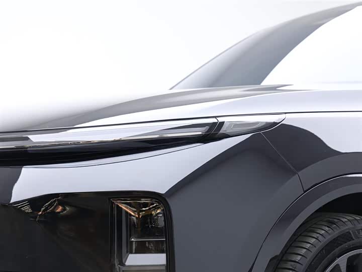 Фото 18 - LiXiang L9