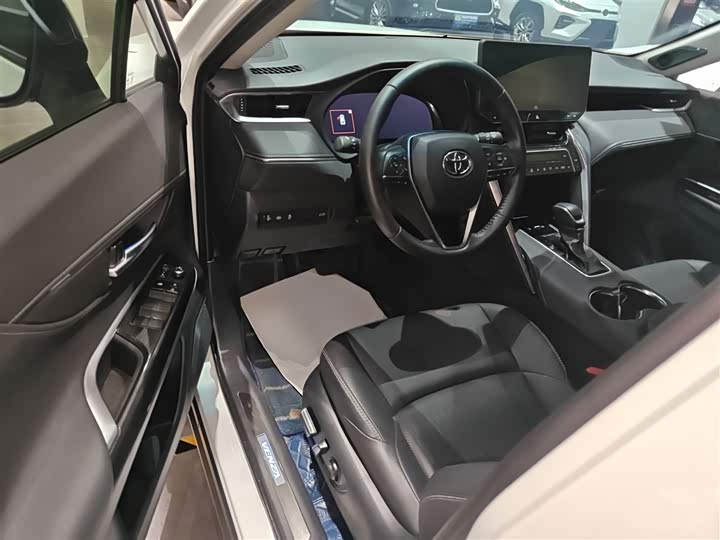 Фото 16 - Toyota Venza