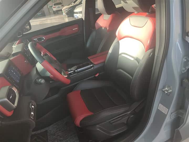 Фото 15 - Geely Icon