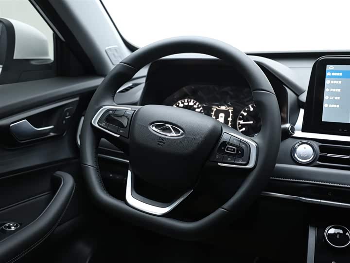 Фото 16 - Chery Tiggo 5x