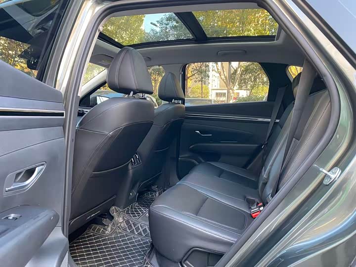 Фото 7 - Hyundai Tucson L