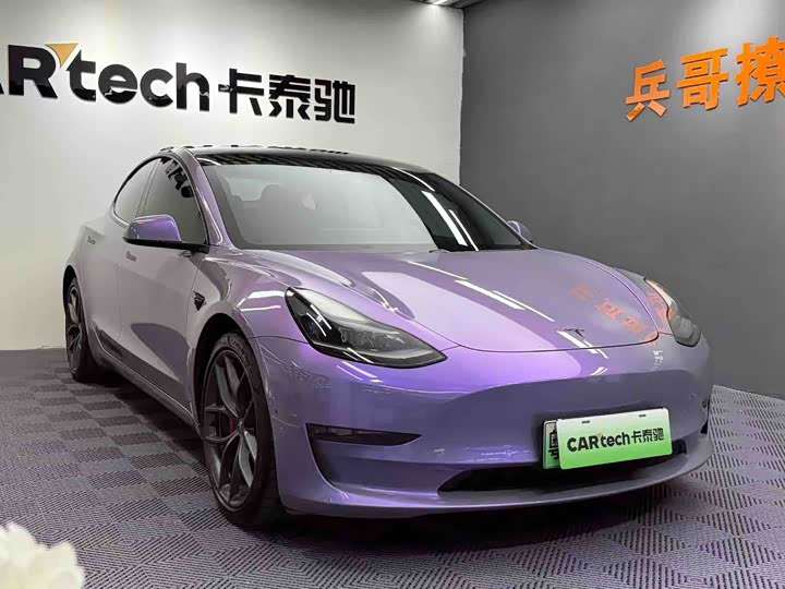 Фото 3 - Tesla Model 3