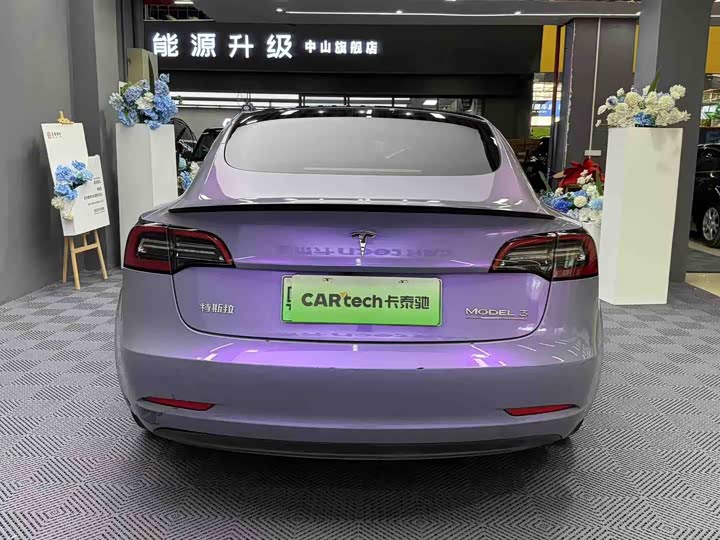 Фото 7 - Tesla Model 3