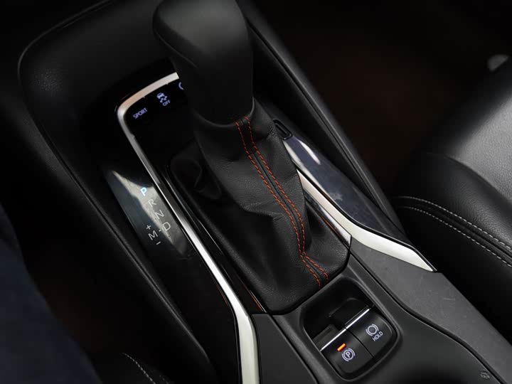 Фото 15 - Toyota Corolla