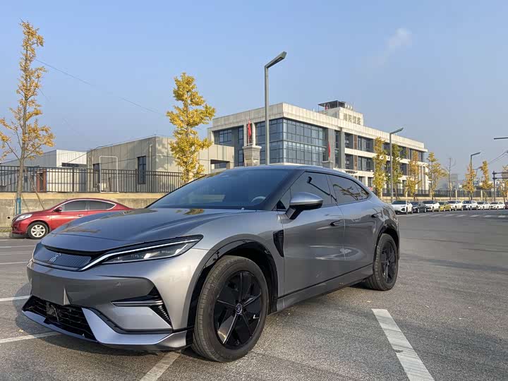 Фото 1 - BYD Song L