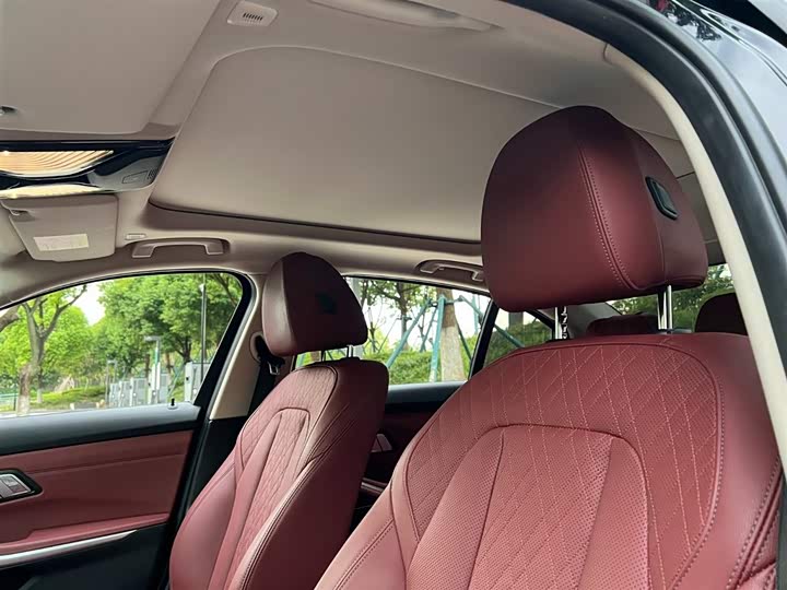 Фото 13 - BMW 3 Series