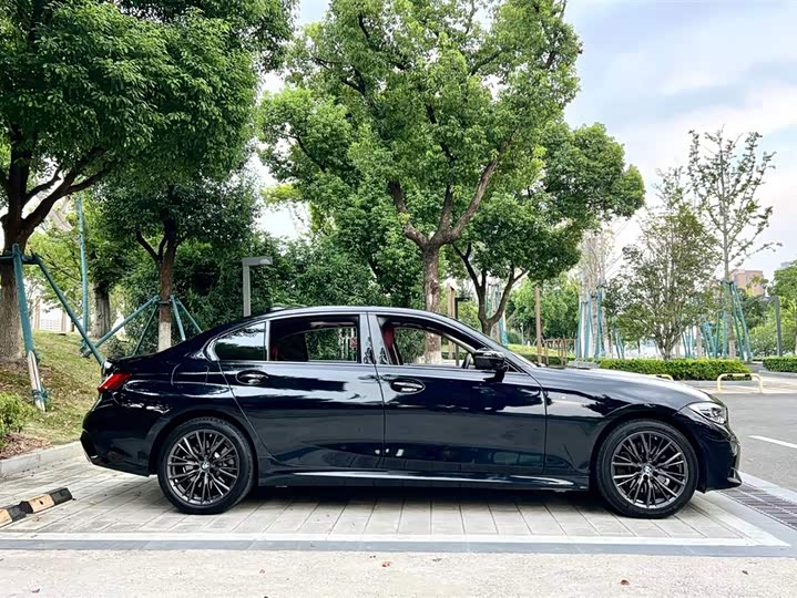 Фото 4 - BMW 3 Series