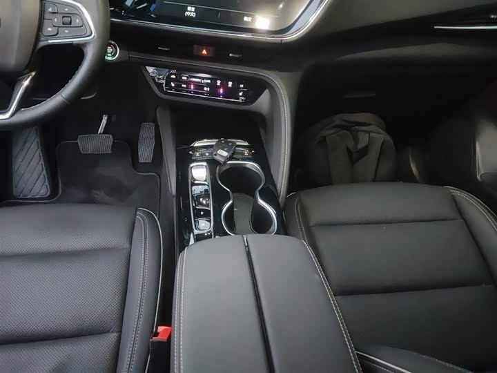 Фото 6 - Buick Envision Plus