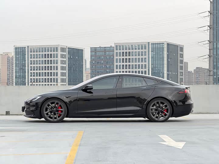 Фото 6 - Tesla Model S