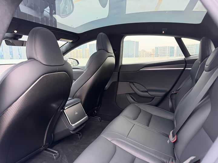 Фото 9 - Tesla Model S