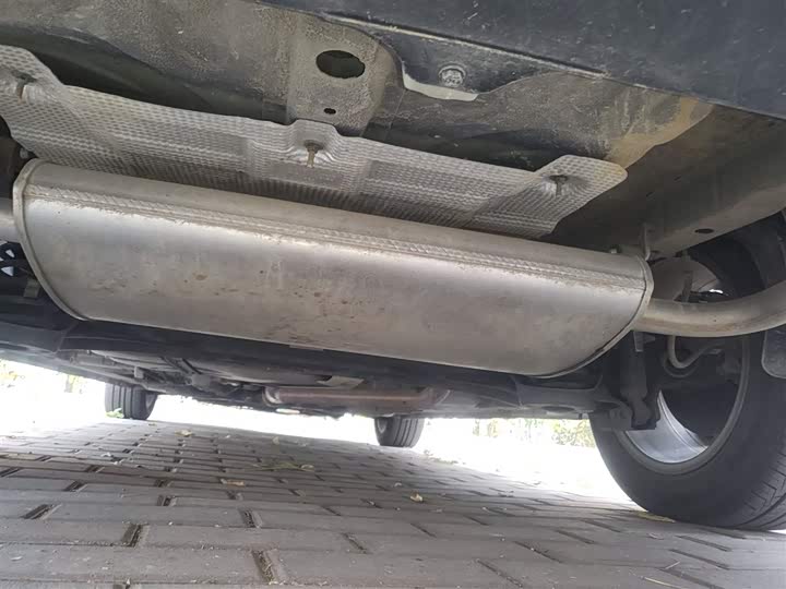 Фото 25 - Geely Emgrand GL