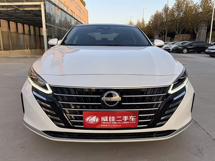 Фото 2 - Nissan Teana