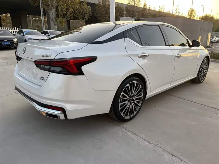 Фото 6 - Nissan Teana