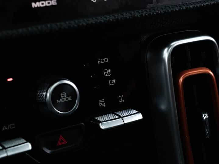 Фото 8 - Haval Dargo