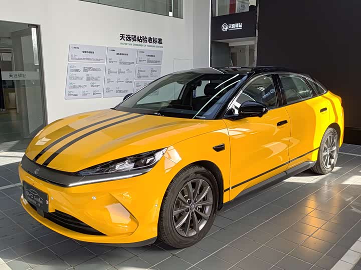 Фото 1 - BYD Qin L