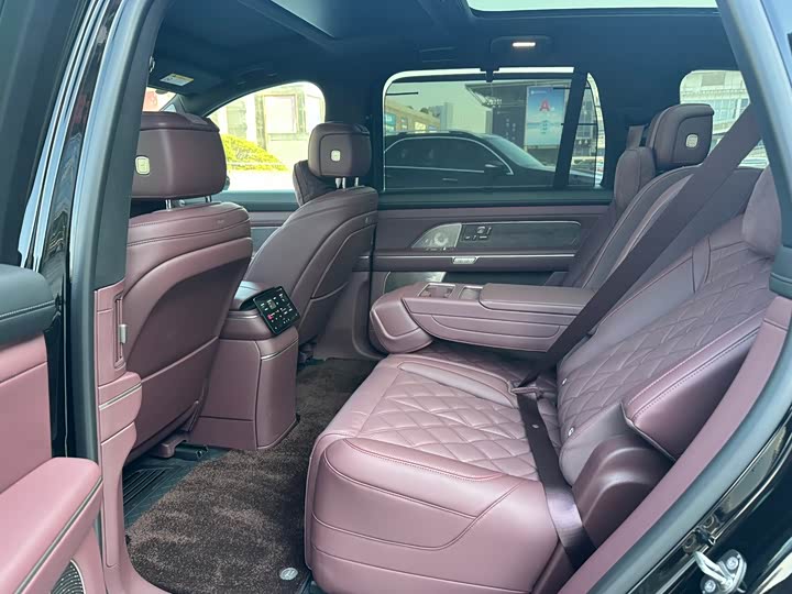 Фото 12 - Nio ES8