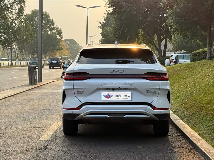 Фото 5 - BYD Song Plus Hybrid/EV