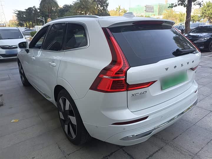 Фото 5 - Volvo XC60 Hybrid