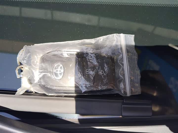 Фото 9 - Toyota bZ5