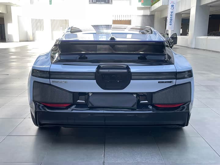 Фото 16 - HiPhi Z