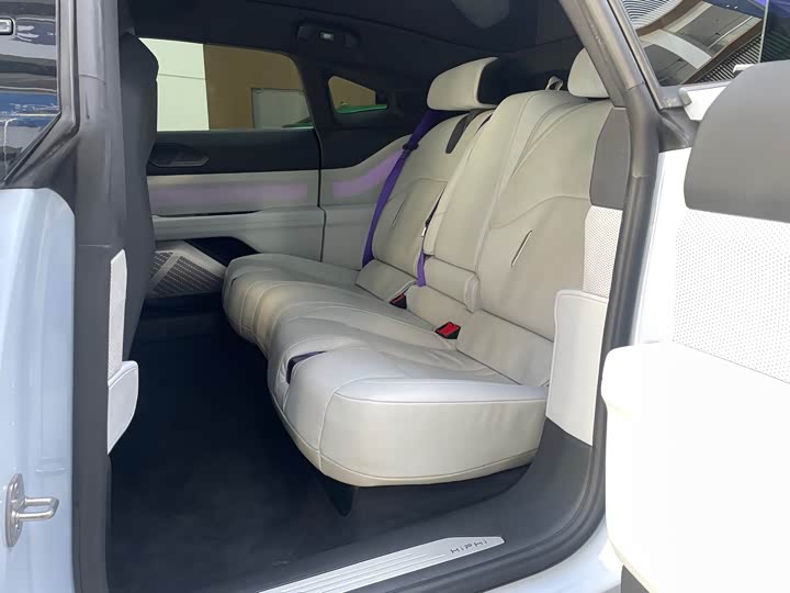 Фото 9 - HiPhi Z