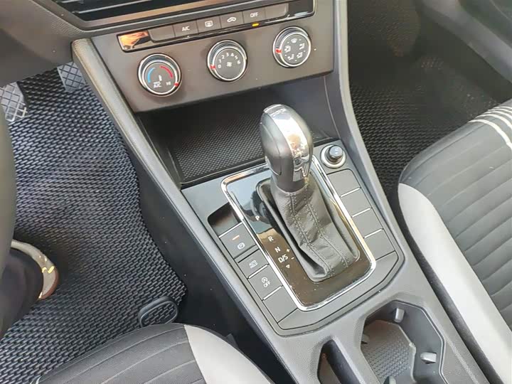 Фото 13 - Volkswagen Bora