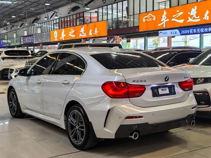 Фото 4 - BMW 1 Series