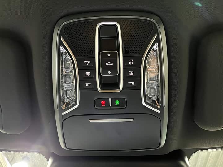 Фото 8 - GAC Trumpchi GS8