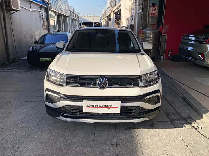 Фото 2 - Volkswagen T-Cross