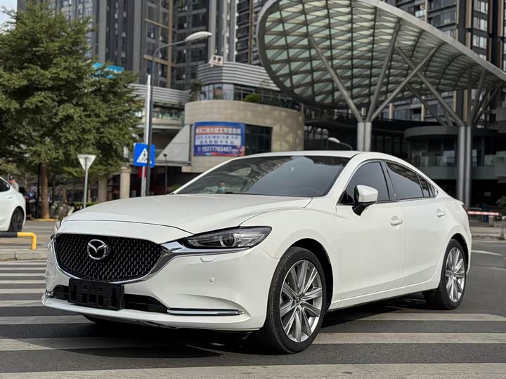 Фото 1 - Mazda Atenza