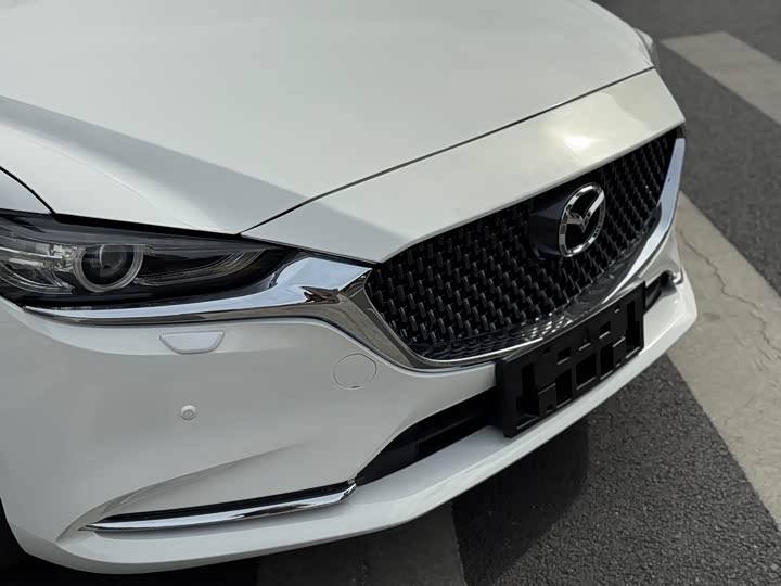 Фото 4 - Mazda Atenza