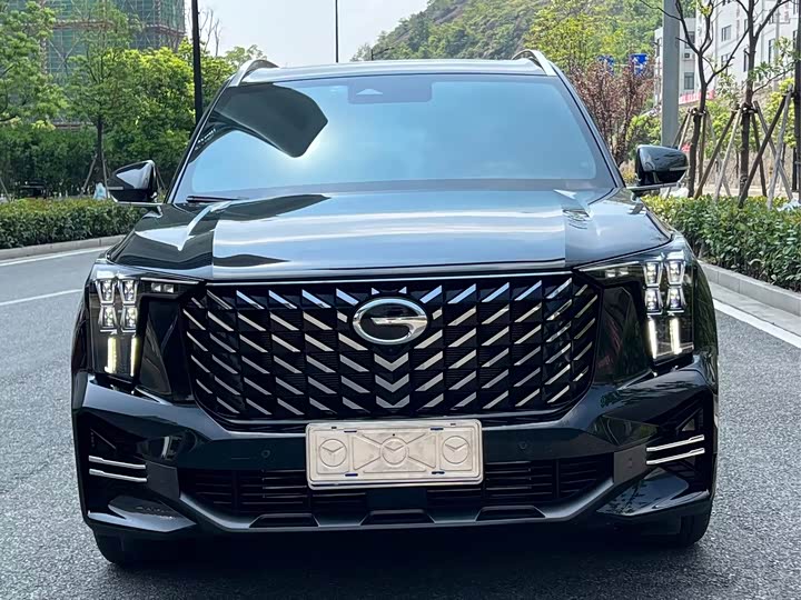 Фото 2 - GAC Trumpchi GS8