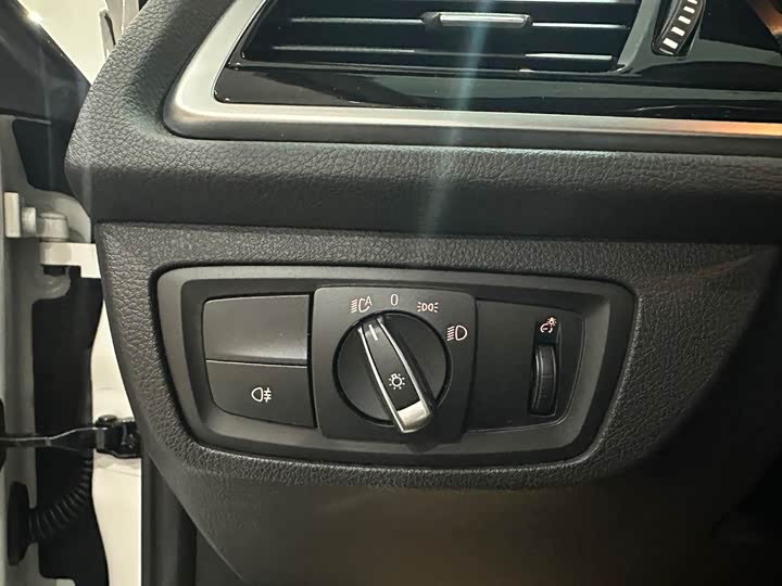 Фото 10 - BMW 1 Series