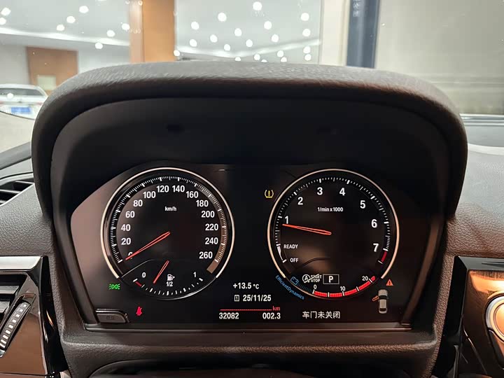 Фото 13 - BMW 1 Series