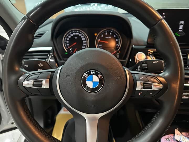 Фото 14 - BMW 1 Series