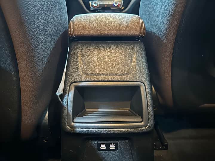 Фото 19 - BMW 1 Series