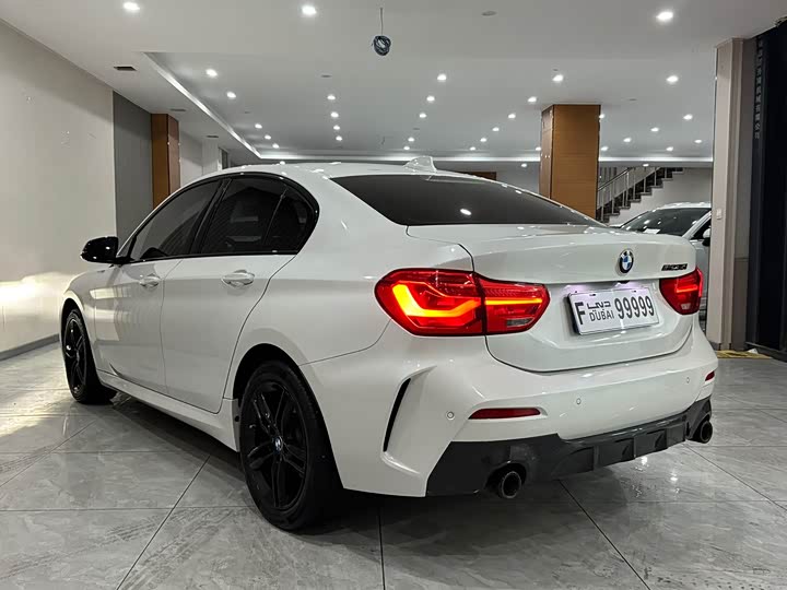 Фото 4 - BMW 1 Series