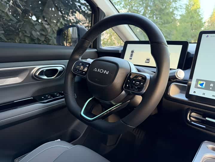 Фото 14 - GAC Aion Y