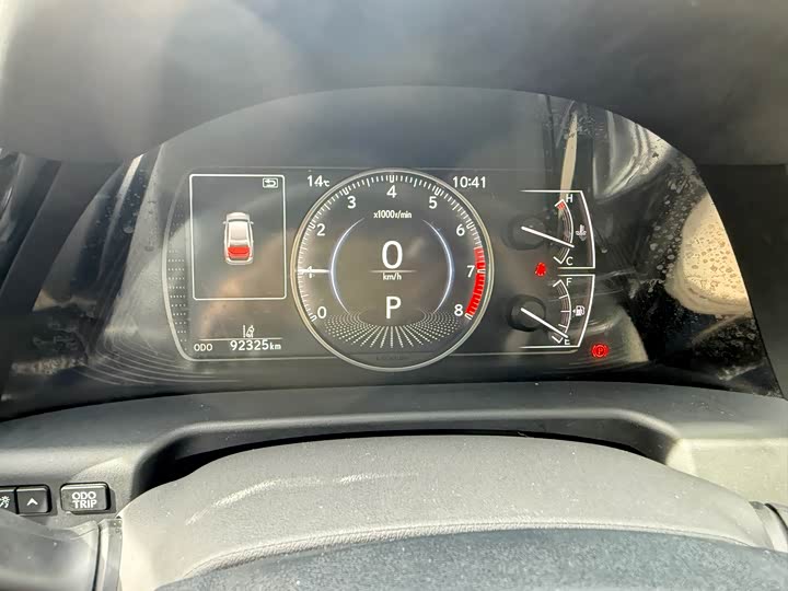 Фото 20 - Lexus ES