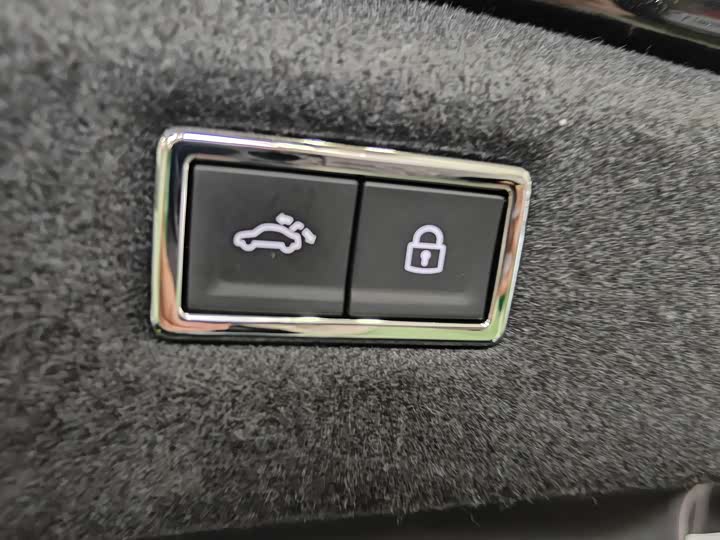 Фото 18 - Volkswagen Phideon