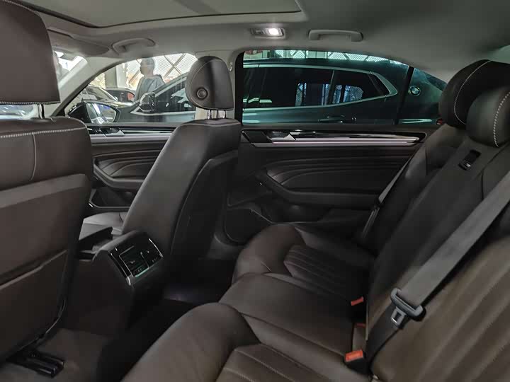 Фото 9 - Volkswagen Phideon