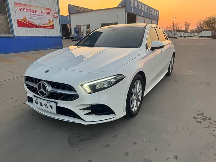 Фото 1 - Mercedes-Benz A-Class