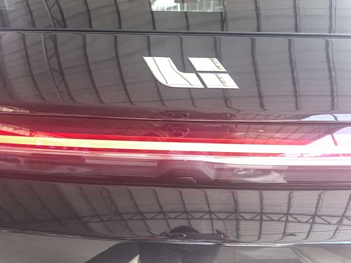 Фото 7 - LiXiang L7