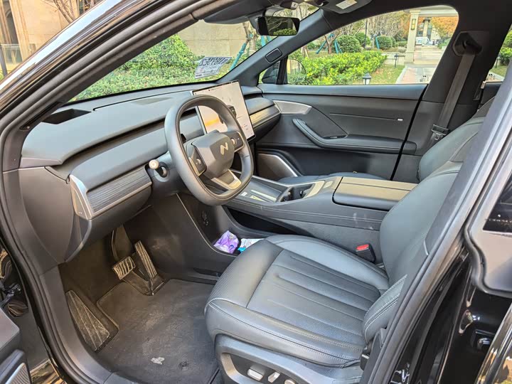 Фото 5 - Nio Onvo L60