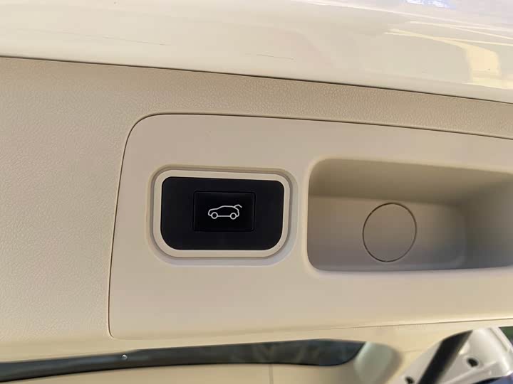 Фото 13 - Buick GL8 ES