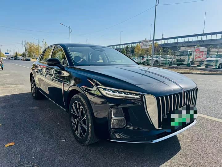 Фото 3 - Hongqi H5 Hybrid